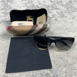 Burberry Ombre Gradient Oversized Butterfly Sunglasses with Case